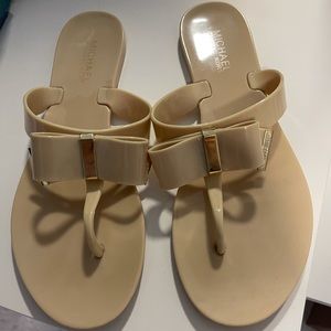 MICHAEL Michael Kors Flip Flops